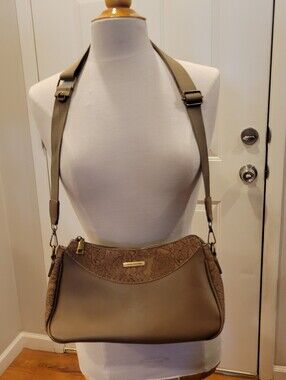 👜EUC~ CATHERINE MALANDRINO CROSSBODY BAG